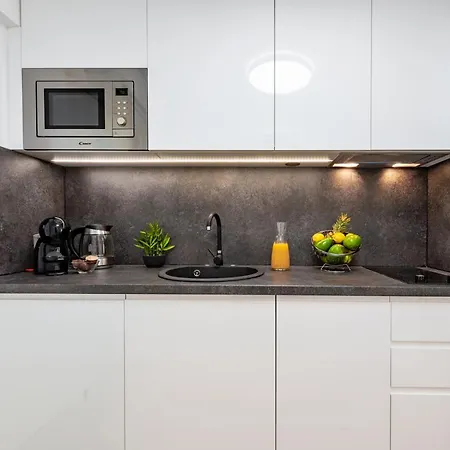 Central Deluxe Studio Apartman